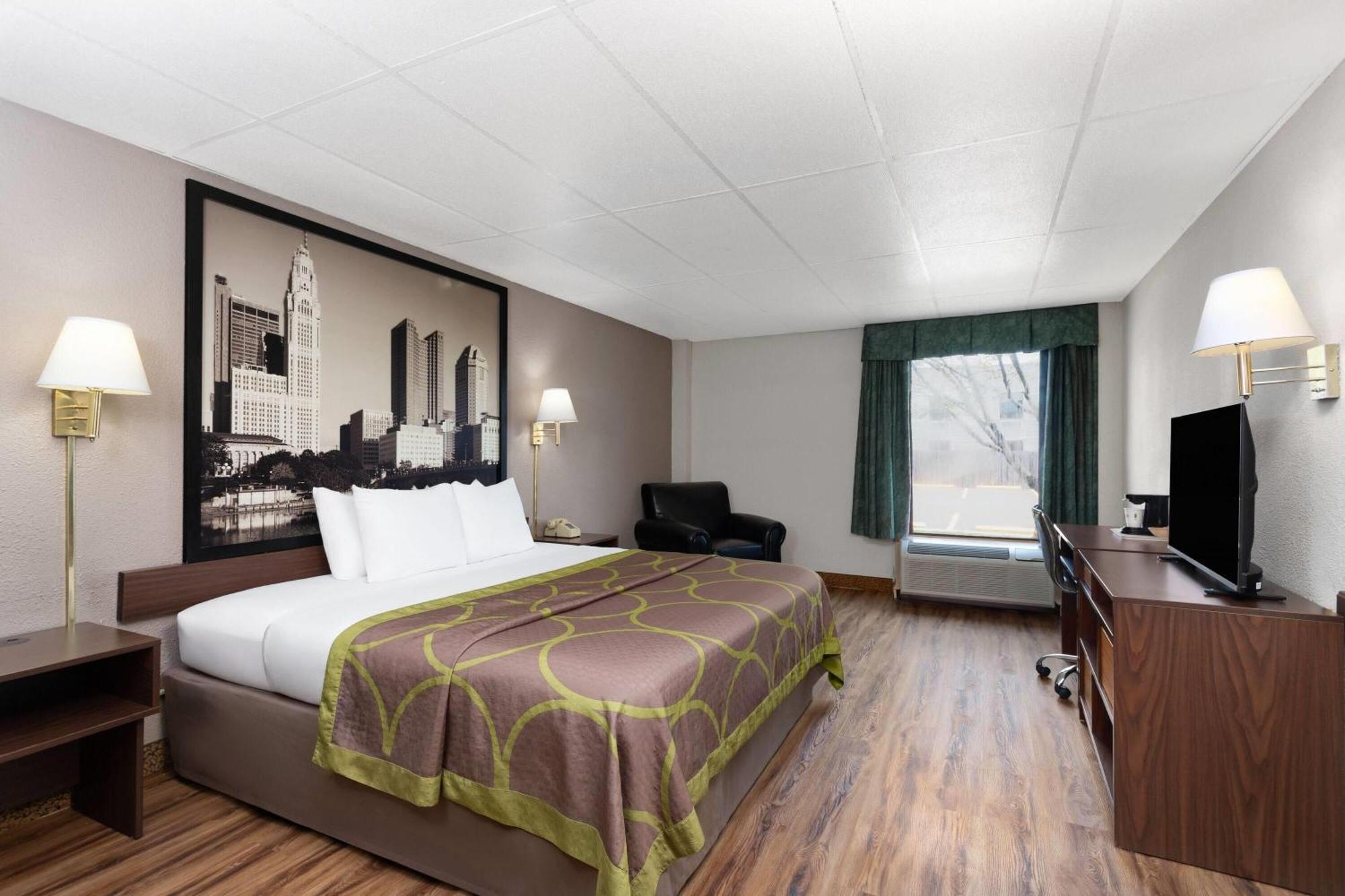 Super 8 By Wyndham Columbus Hotel Екстериор снимка